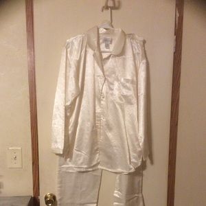 Marissa size medium pajama set